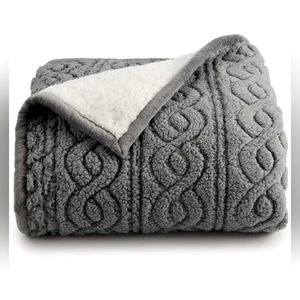 Sherpa Fleece Plush Throw